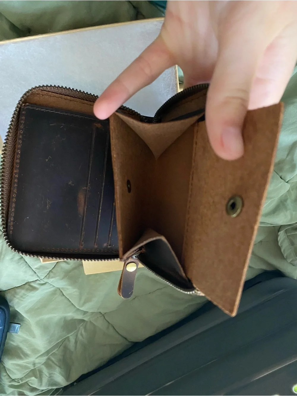 Lone Deer Leather Co Zippered wallet